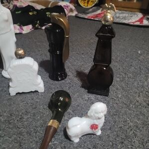 VINTAGE AVON BOTTLES TOTAL OF 20